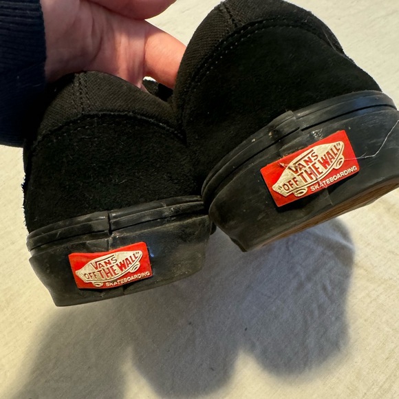 Black Men's Vans (10) - Picture 3 of 4